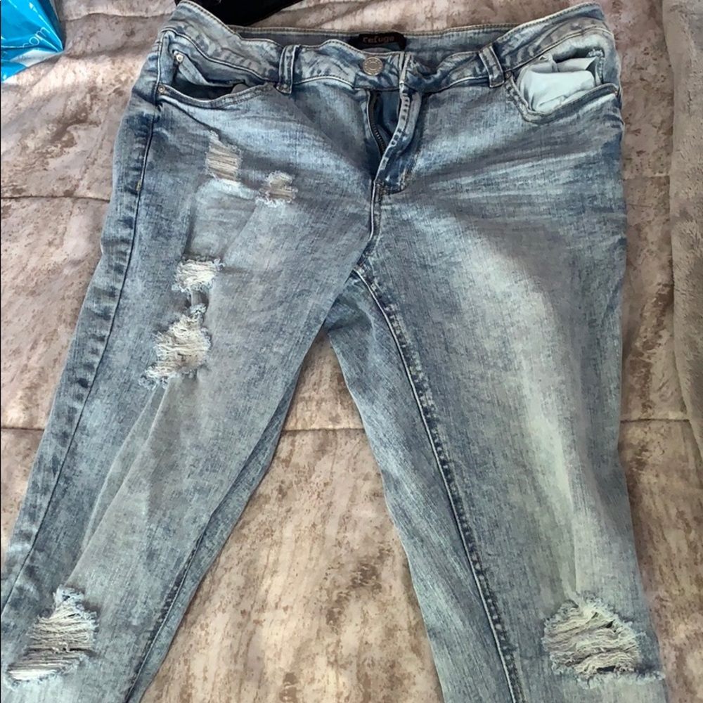 Jeans